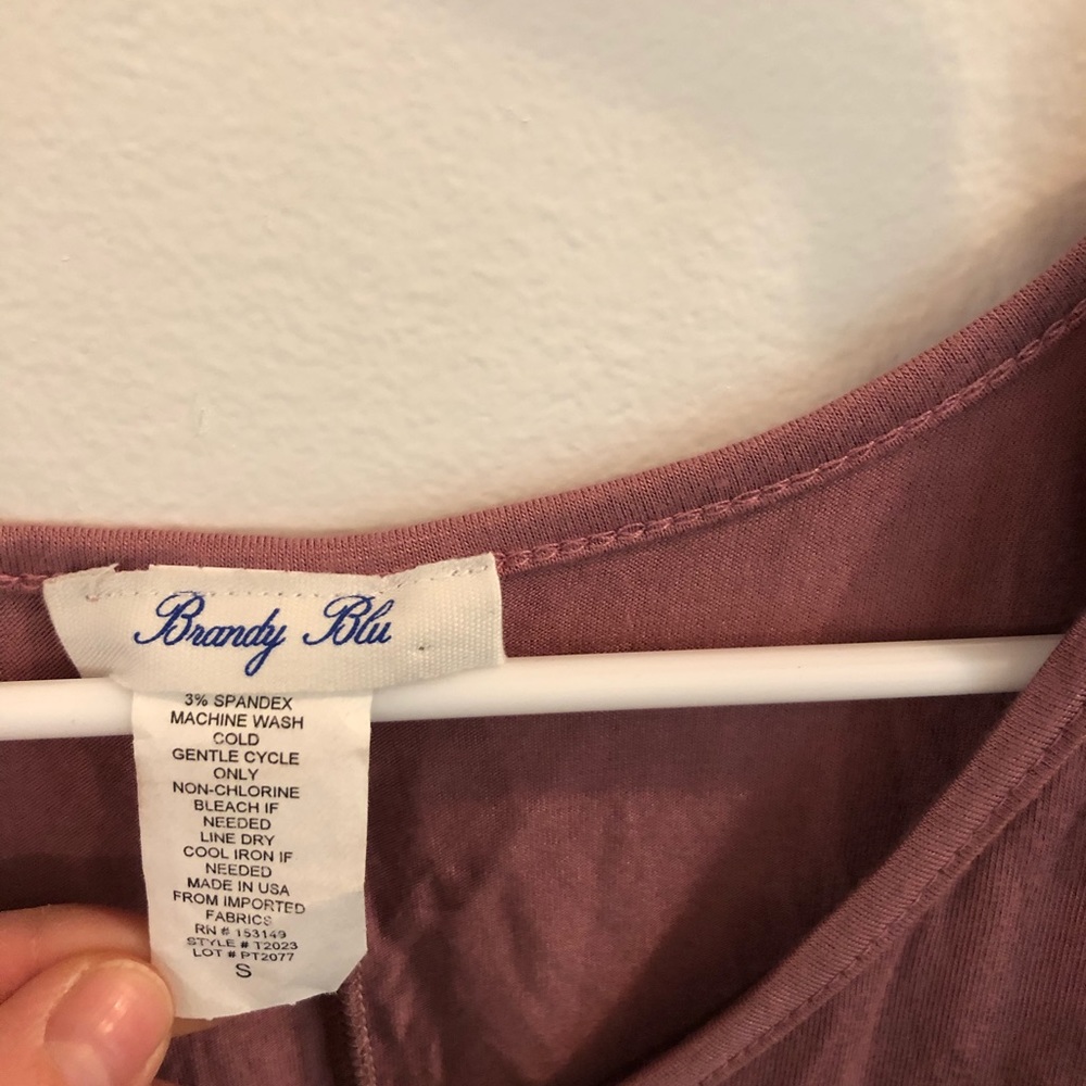 Cold Shoulder Shirt 👚 - Picture 2 of 3